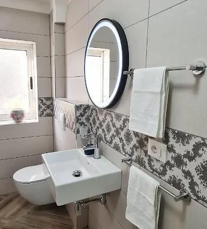 2v1 - Blloku Zy * Tiran