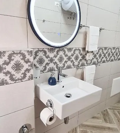 Appartement 2v1 - Blloku Zy Tirana